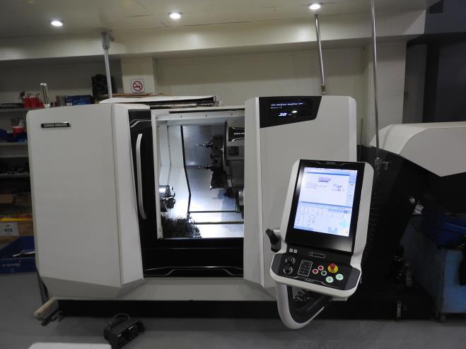 CLX 450 with ± 60 mm Y-axis and DMG MORI SLIMline multi-touch control Operate on SIEMENS.