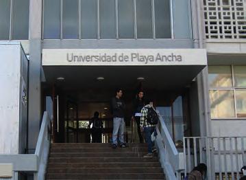 Anuario Estadístico 2014 FUNDAMENTOS ESTRATÉGICOS Misión La Universidad de Playa Ancha es una institución autónoma del Estado, con tradición en el área de la Educación y que desarrolla también las