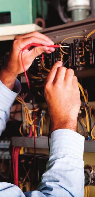 mantenimiento, la operación y aplicación de sistemas eléctricos integrados.