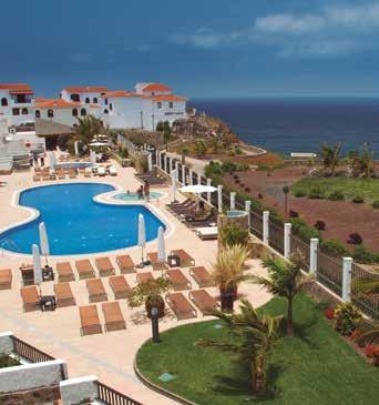 GRAN CANARIA AGAETE / CRUZ DE TEJEDA 183 574 DESAYUNO 787 Hotel & Spa Cordial Roca Negra 4* Parador Cruz de Tejeda 4* SITUACIÓN En Agaete al noroeste de Gran Canaria y se encuentra integrado en la