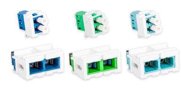 Adaptadores Snap-in LANmark-OF Descripción Application LANmark-OF snap-in adapters have been designed for snapping into the modular OF patch panels and ZD boxes.