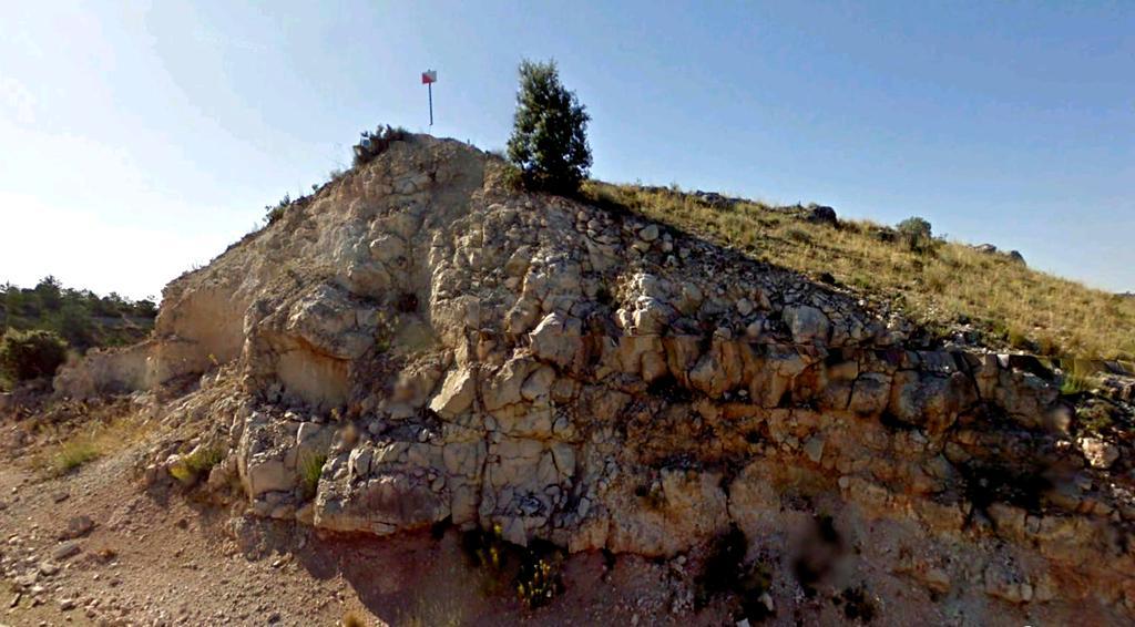 Calizas y calizas margosas del Aragoniense, Mioceno, Terciario.