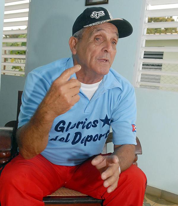 Lázaro Santana, el brazo de hierro de los equipos avileños y camagüeyanos durante muchos años.
