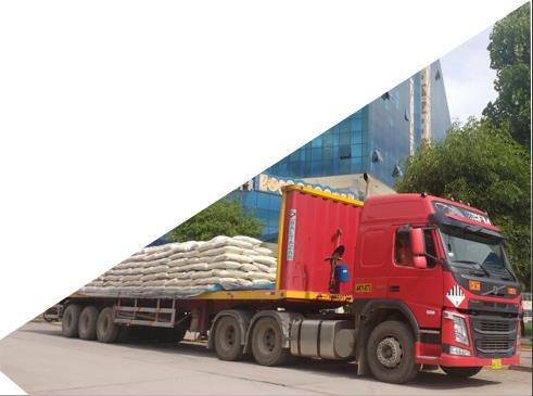 Nuestra flota de camiones propios nos permite brindar el servicio de trasporte de carga pesada con altos estándares de Calidad y Seguridad a nivel nacional.