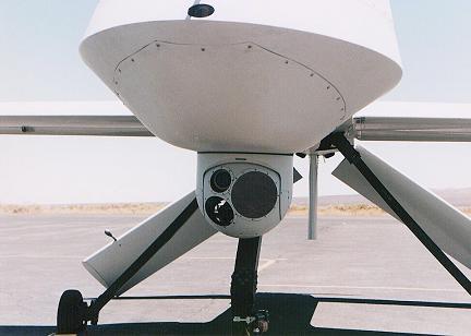 Figura 28: Detalle de la cámara del MQ-1 Predator Una ventaja que va a presentar Céfiro es la integración de la cámara dentro del fuselaje, para así reducir la resistencia aerodinámica al máximo, y