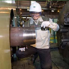 Kawasaki Este Centro trabaja sobre conocimientos básicos y aplicados en el campo de la metalurgia y desarrolla nuevos grados de acero incluyendo aleaciones resistentes a la corrosión.