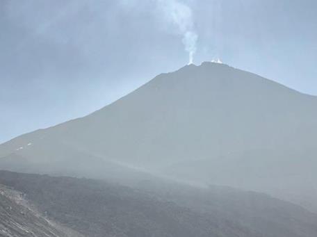 Durante el mes de enero el volcán de Pacaya continua con la presencia de flujos de lava hacia el flanco sur-suroeste, los cuales iniciaron al finalizar el año 2017 (diciembre), continua con la