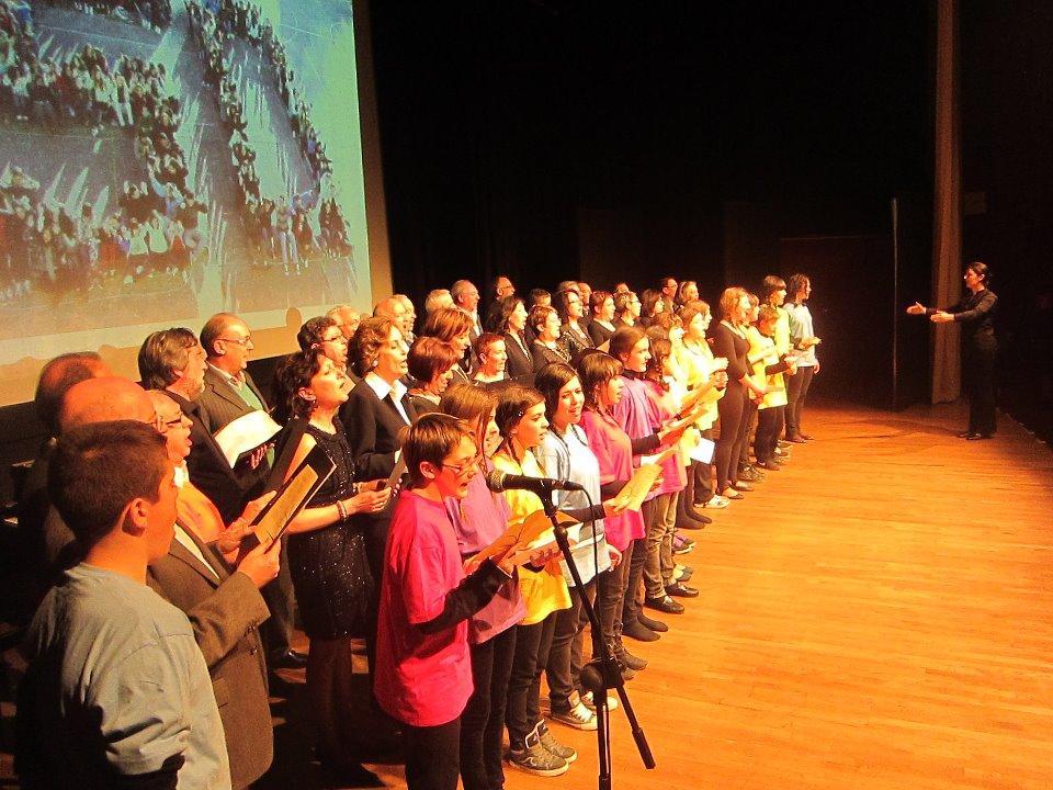 4. Actuaciones del Coro Juvenil Tiki-TikiTubbies del Instituto Domingo Miral : Conciertos de presentación 20 de marzo 2012 Concierto para un