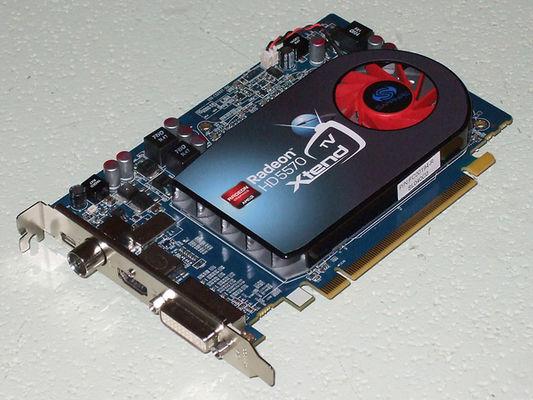 Ejemplos comerciales AMD Raedon HD 6000 series Raedon fue creada por ATI (adquirida por AMD en 2006) Proceso de