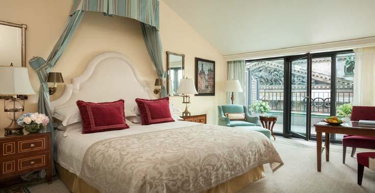 FOUR SEASONS LION PALACE SAN PETERSBURGO Todas de las 157 habitaciones son elegantes y disponen de