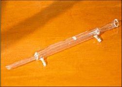 Refrigerant: Instrument de vidre que s utilitza
