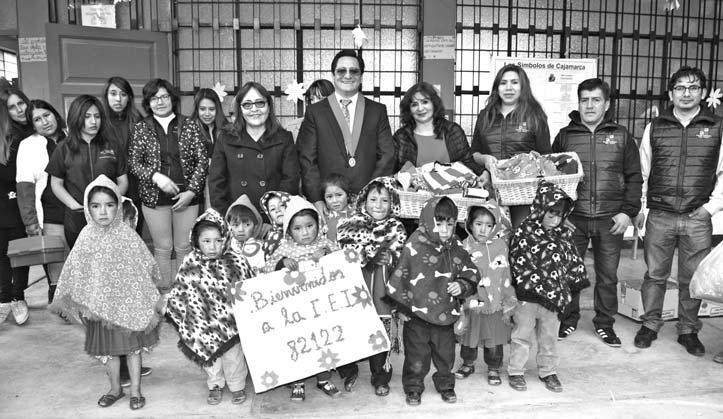 diversos servicios gratuitos de atención integral a los pobladores del caserío Huayllapampa Baja del distrito de Cajamarca, la Corte Superior de Justicia de Cajamarca que preside el Dr.