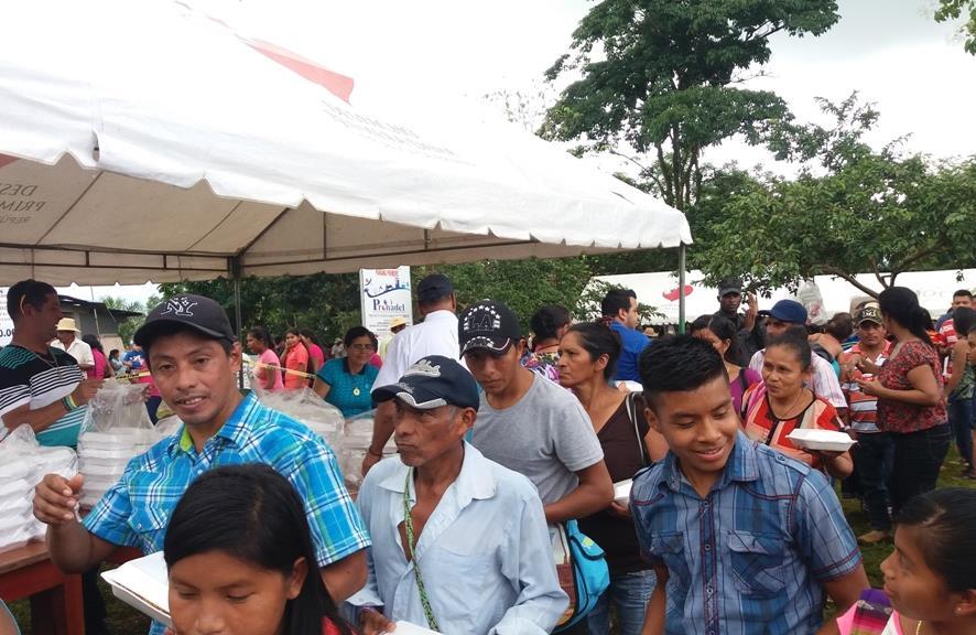 Residentes de El Macano en Veraguas, reciben los beneficios del Gabinete Ciudadano.