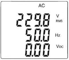 3.12.1 Medida de frecuencia en tensión Para medir la frecuencia en tensión, proceda como se indica a continuación: 1. Posicione el conmutador en y pulse la tecla. Aparece el símbolo Hz; 2.