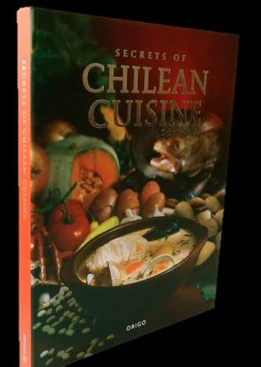 Libro cocina chilena con cuchara de madera COD: *EXTZON023 Conozca y aprenda a cocinar las recetas tradicionales de entradas, cazuelas, guisos y postres típicos chilenos.