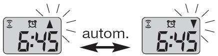 Tras ello, al dejar de pulsar, usted accede al submenú del modo de ajuste. La flecha indica la dirección actual de ajuste. El cambio tiene lugar automáticamente.