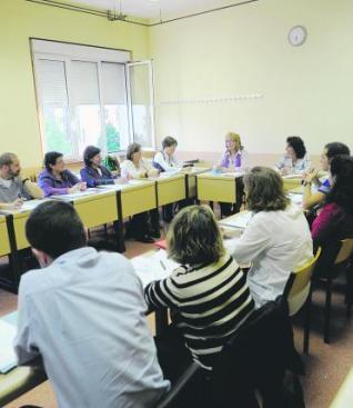 Lne.es» Oviedo Docentes asturianos ponen en marcha un análisis de la calidad de la enseñanza La asociación Eco