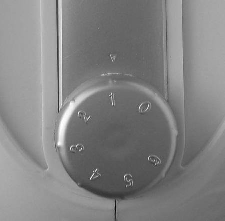 Para seleccionar la posición correcta del termostato le sugerimos de dejar el termostato en posición máxima (girar en el sentido de las agujas del reloj).