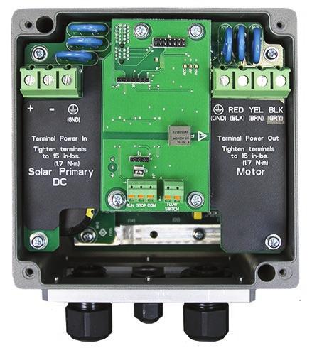 Varistores MOV para protección contra picos de voltaje Estado de funcionamiento indicado por LED multicolor Conexiones para motor de inducción trifásico Entrada de fuente de alimentación de CD desde
