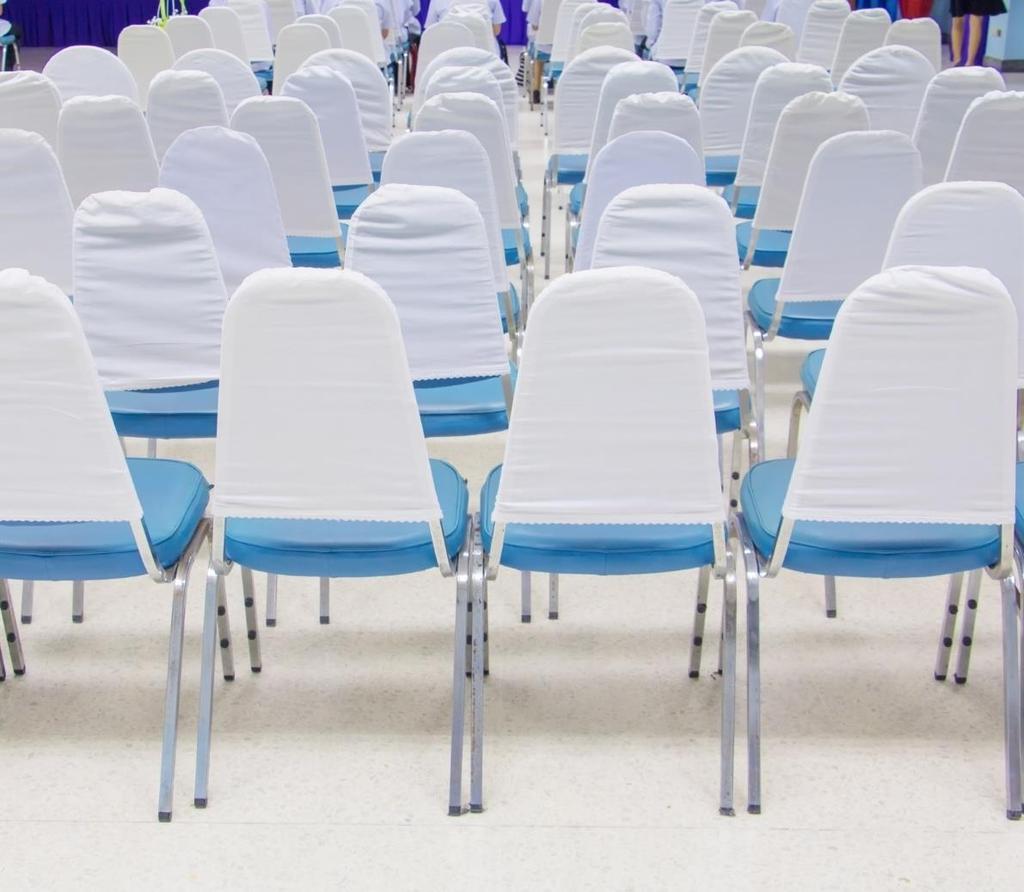 Espaldares La empresa patrocinadora tendrá la oportunidad de marcar la totalidad de las sillas del auditorio con espaldares impresos con su logo o marca.
