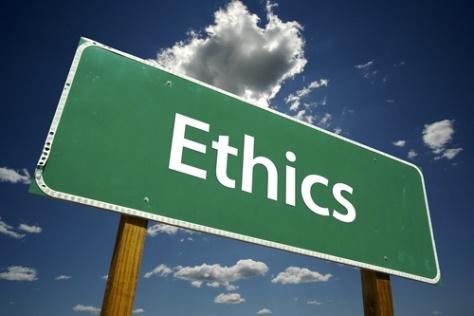 La parte ética de cada propuesta debe incluir una descipción de los aspectos y de cómo se trataran (Ethic Issues Table en part A, Ethics Self-Assessment en part B)