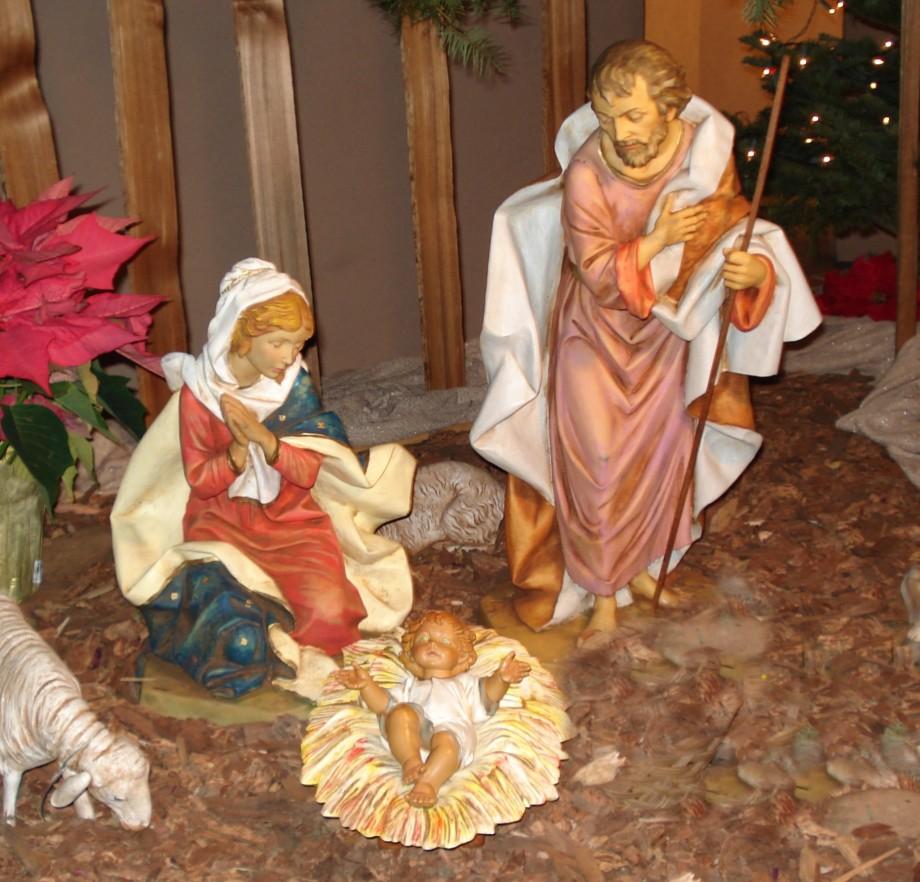 The Nativity of the Lord Christmas December 25, 2011 MISSION STATEMENT St. Pius V is a Roman Catholic faith community following the teachings of Jesus Christ.