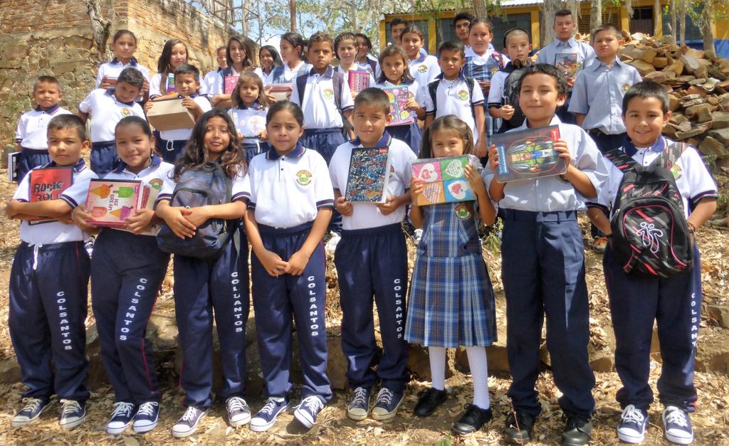 Desde el año 2010, junto con la CAPD, asociación canadiense se implemento el programa Luz Colegio Colsantos, vereda El Pozo verde Auxilio educativo, con