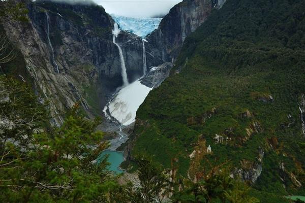 Glaciar Colgante: Nacional Queulat ofrece