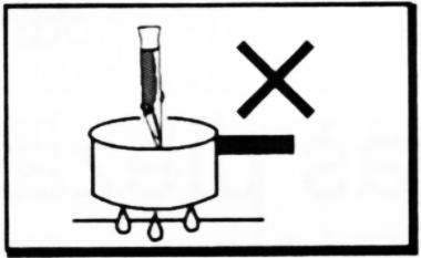 2. Precauciones No sumerja el cuerpo del instrumento en un líquido caliente.