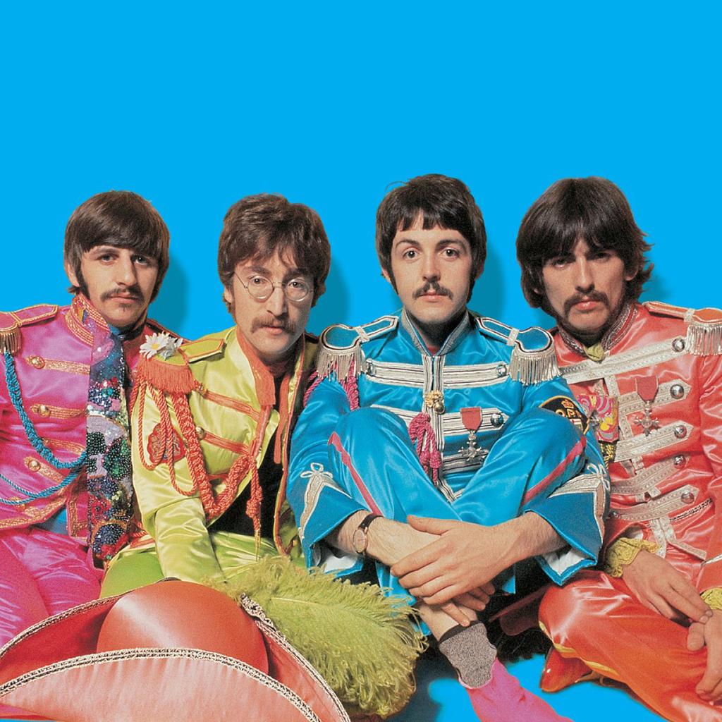 15 de agosto de 1965 los Beatles hacían historia congregando en el Shea Stadium de