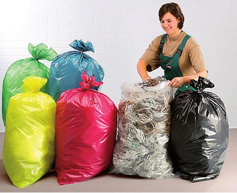 D SABIAS QUÉ...?D Características decisivas a la hora de elegir las bolsas de basura adecuadas TIPOS DE MATERIAL Las bolsas de basura están fabricadas de polietileno.
