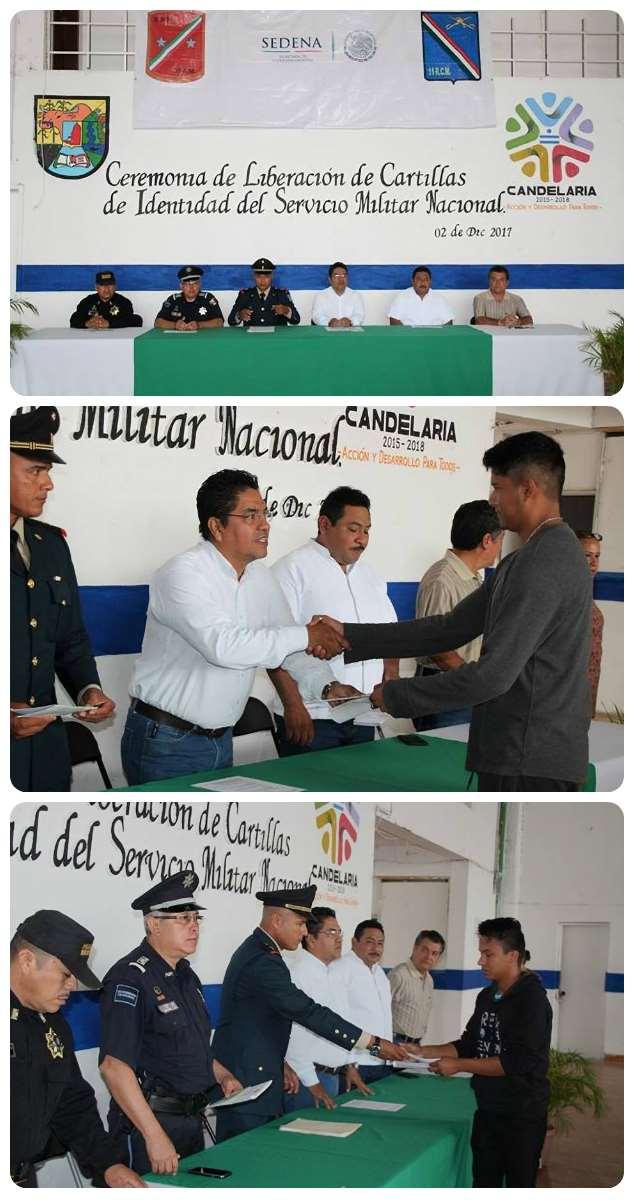 Ceremonia de liberación de 289 Cartillas de Identidad del Servicio Militar Nacional Clase 1998, encabezaron la ceremonia el Lic. Abner Xochicalli Márquez Secretario del H.