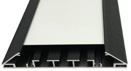 Plancha de aluminio blanca M63/1 2000x1250x05mm PLETINA REFLECTORA: En el perfil F110 y F150, SHINKA cuenta con una pletina reflectora