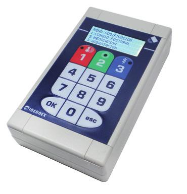 Registrar presencia en habitación a través de lector RFID o mediante una pantalla táctil Información en pantalla de