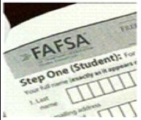 Como Solicitar Ayuda Financiera Para ser considerado para ayuda financiera, el estudiante debe llenar todos los formularios
