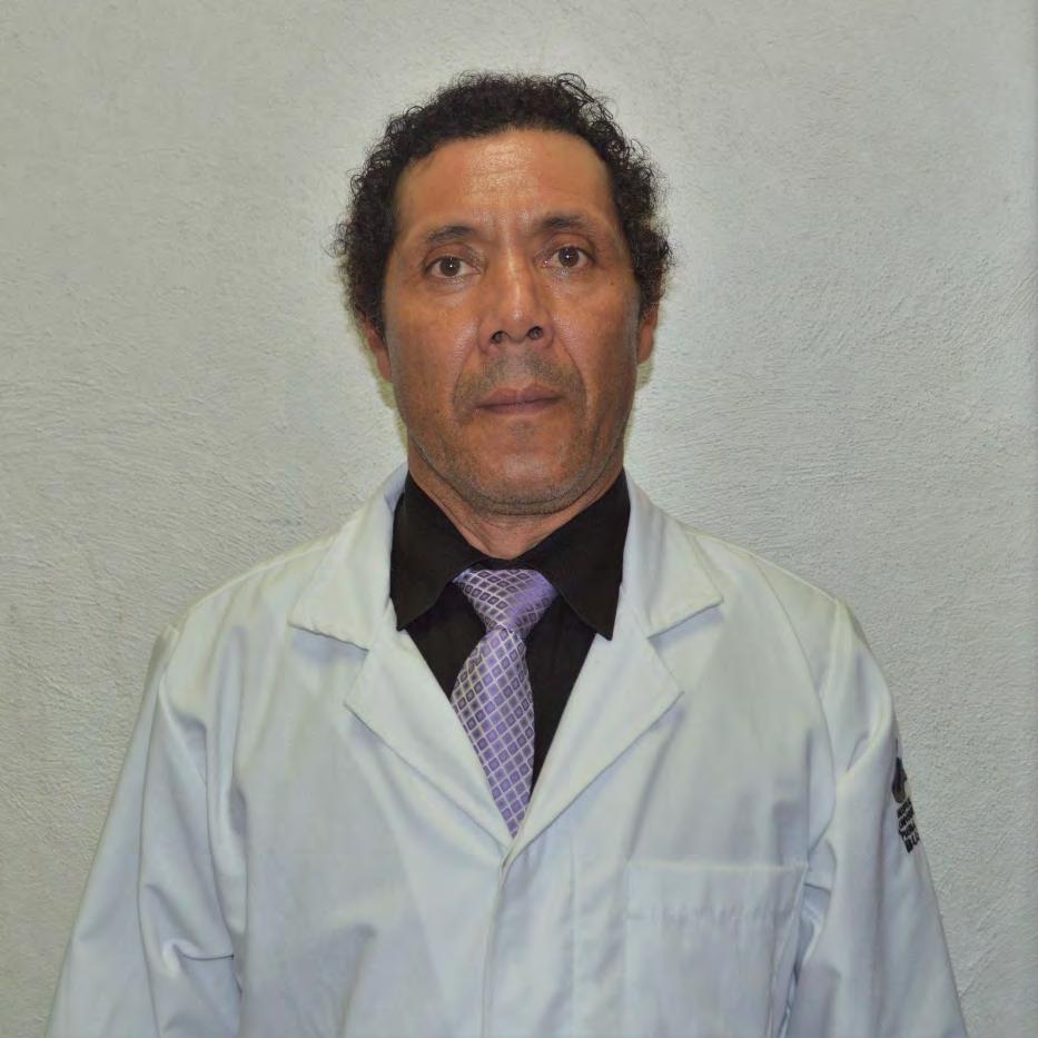 Dr. Bernardo Briones Aguirre Coordinador de Servicio