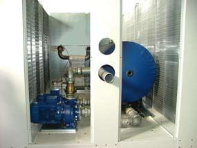 El free cooling utiliza la baja temperatura del aire exterior para enfriar el agua del sistema.