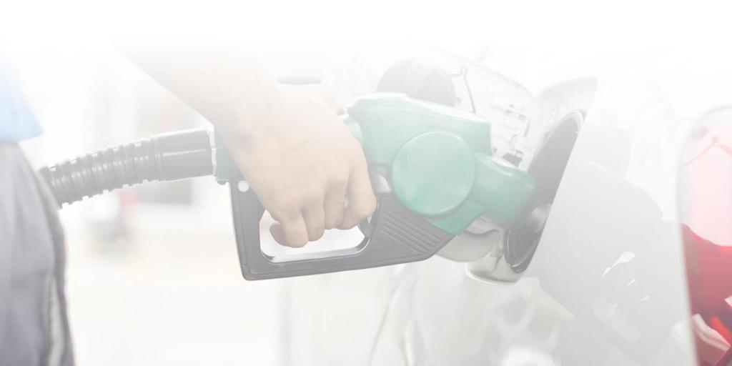 Alza de precios de la gasolina incide en el resultado de Mayo En el resultado del mes, fue importante el incremento de precios que observaron los combustibles para el transporte, por dos factores: