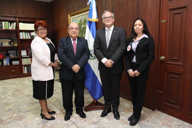 Doris Luz Rivas Galindo, esperan realizar obras de infraestructura en las instalaciones del Instituto de Medicina Legal Dr. Roberto Masferrer, en los Municipios de Usulután y Santa Tecla.