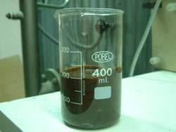 4-16% Humedad (%) >80% Debido al agua añadida al proceso ph 5 Presencia de ácidos orgánicos Conductividad eléctrica (ds/m) 7-20 Riqueza mineral DQO