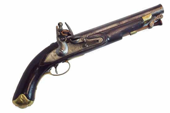 Rifle revólver belga; sistema Lefaucheaux; tambor de diez tiros; caño octogonal fabricado por Mayers; culata en madera segrinada; falta guardamonte; número de serie