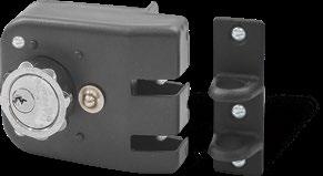 The latch is activated by rotating the inner rosette or with a key Using detent button, the latches stop working or 30 to 60mm thick doors 0012160 err