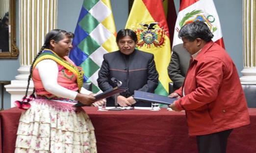 Perú Uriondo Municipios de Bolivia y Perú Co -