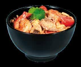 Platos calientes / Hot dishes Yakisoba Cebolleta, verduritas variadas y salsa yakisoba.