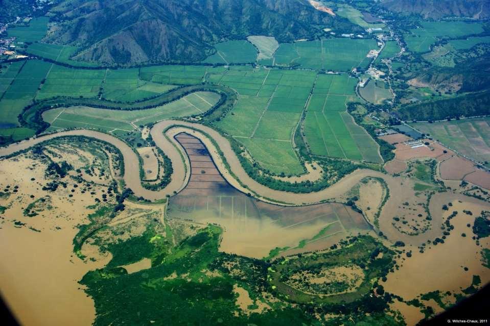 Procesos fluviales Flujos no concentrados Flujos subterráneos Nacimientos Corrientes Erosión fluvial y transporte Carga en solución Carga en