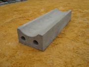 último, la colocación y compactación de los rellenos laterales y superiores, que aseguren la durabilidad de las tuberías y, en general, de las estructuras enterradas, además de pavimentos situados en