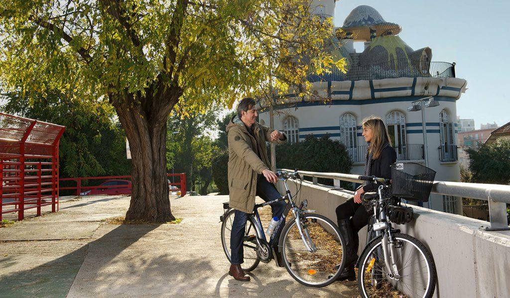 Qué es la RCxB La Red de Ciudades por la Bicicleta es una asociación que tiene por objeto la generación de una dinámica entre las ciudades españolas con el fin de facilitar, hacer más segura y