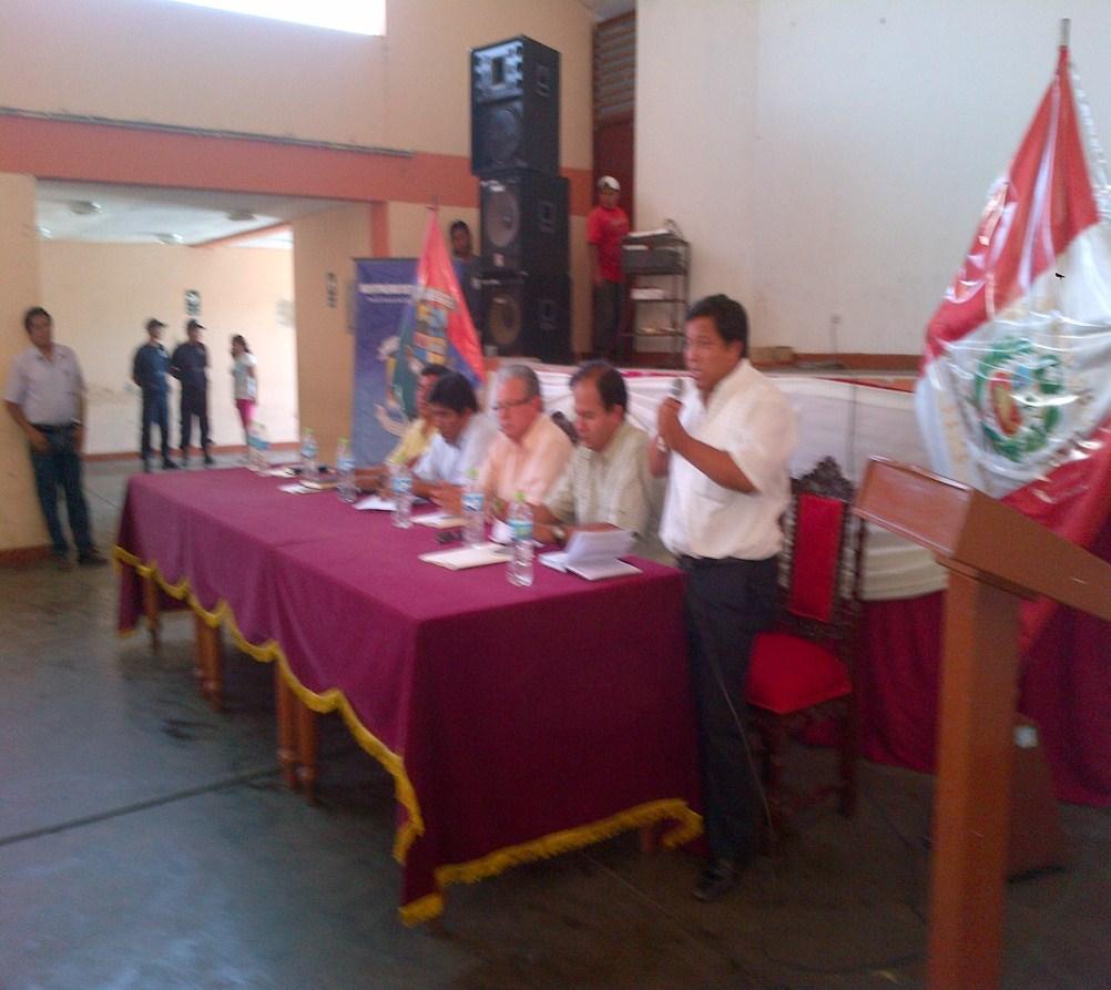 Participantes: Congresista Leonidas Huayama Neira y miembros del Bloque Parlamentario Piurano. Alcalde Provincial y distritales de la provincia de Paita.
