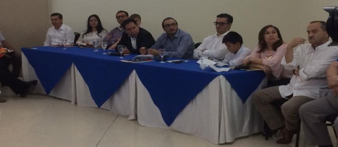 del municipio, a partir del año 2019. A la reunión asistieron los integrantes de la CRM Bogotá- Cundinamarca, la Defensoría del Pueblo, el Gobernador de Cundinamarca Dr.