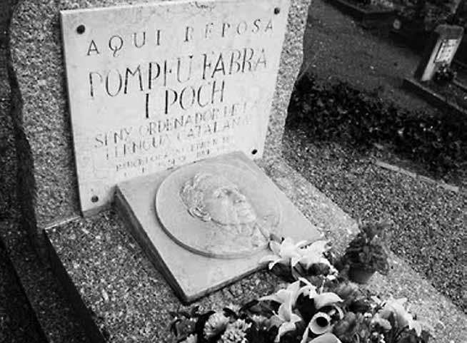 Prada de Conflent Tomba de Pompeu Fabra, mort a l exili el 1948. Militància política Hi ha alguns mestres que van militar en més d un partit. Tenim informació de 181 mestres.